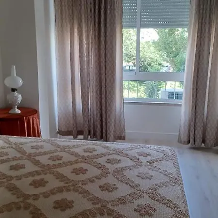 Pedro Homestay Carnaxide