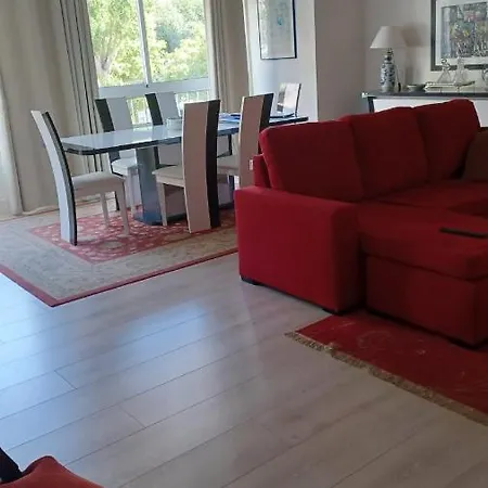 Homestay Pedro Carnaxide